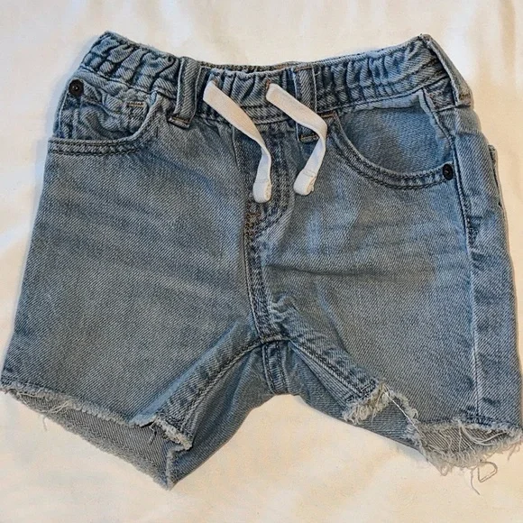 Denim Bundle Shorts - Picture 4 of 10